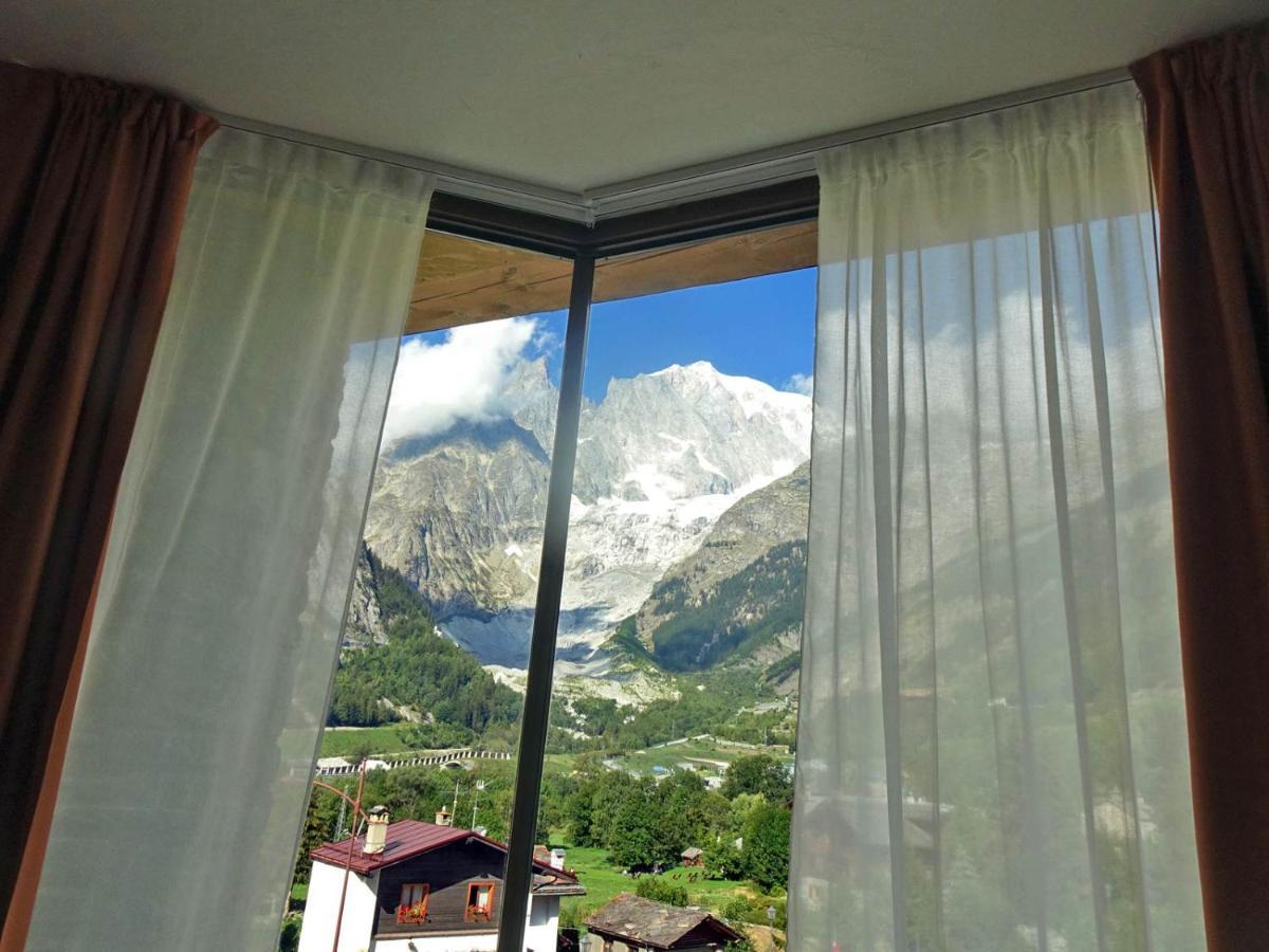 Hotel Aigle Courmayeur Kültér fotó