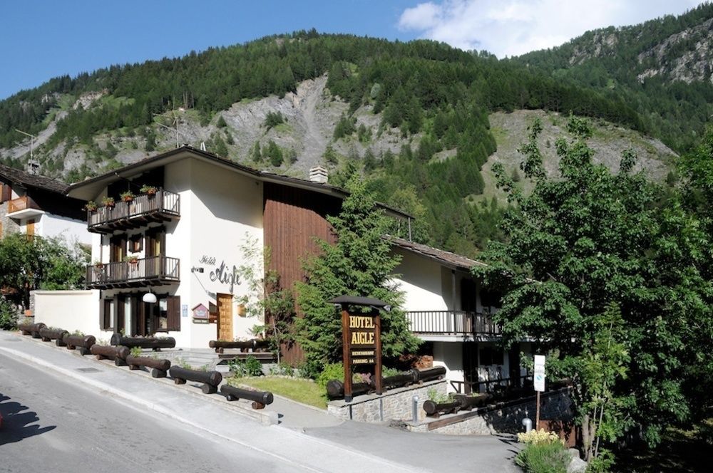 Hotel Aigle Courmayeur Kültér fotó